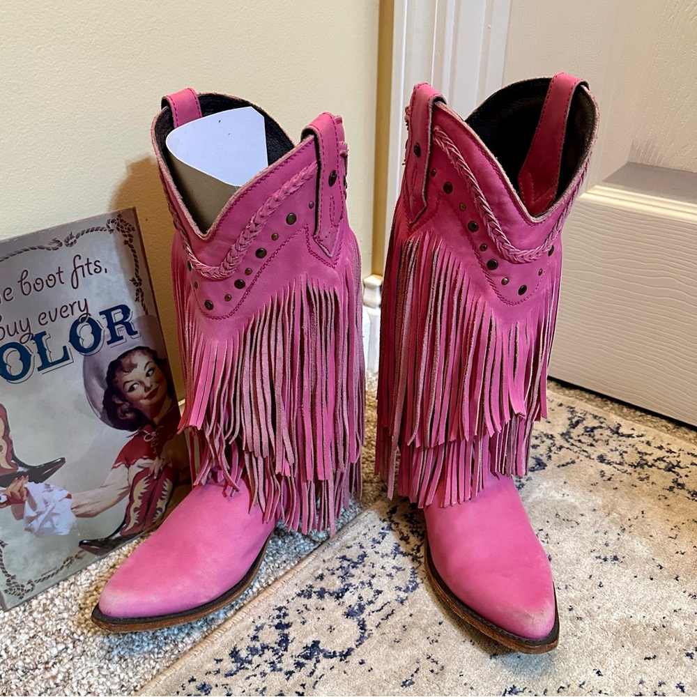 Liberty Black Boot in Pink Lipstick Vegas Snip Toe